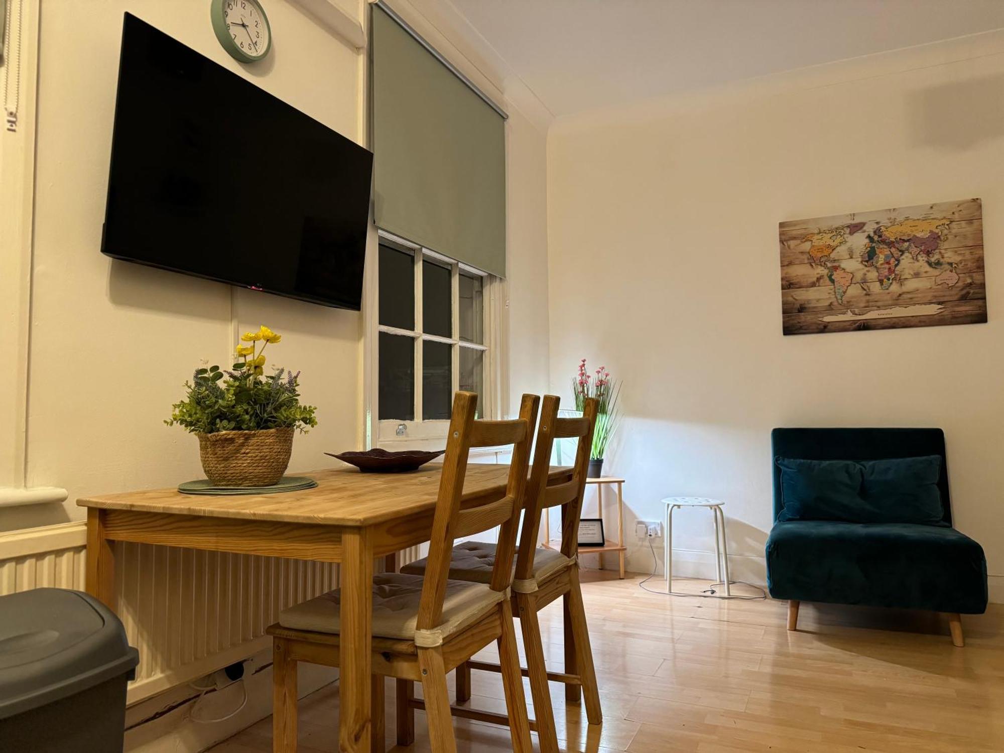 Prime Location Apartamento In Camden Town Londra Exterior foto